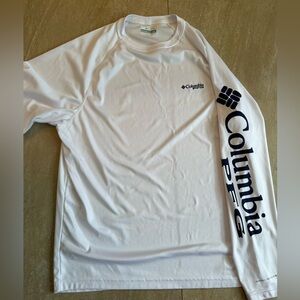 M - Columbia Men's White Long Sleeve Tee with Navy Accents